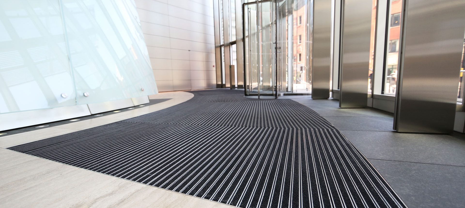 201 Bishopgate front door mats large