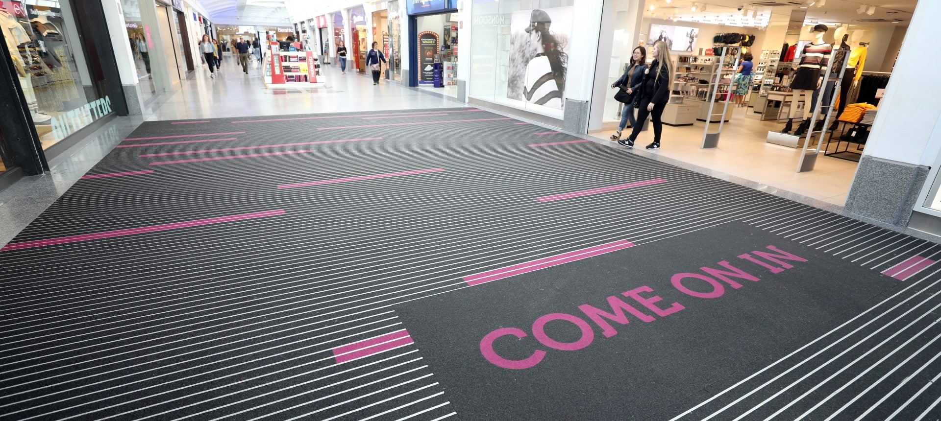 Entrance Mating at Churchill Square Shopping Centre