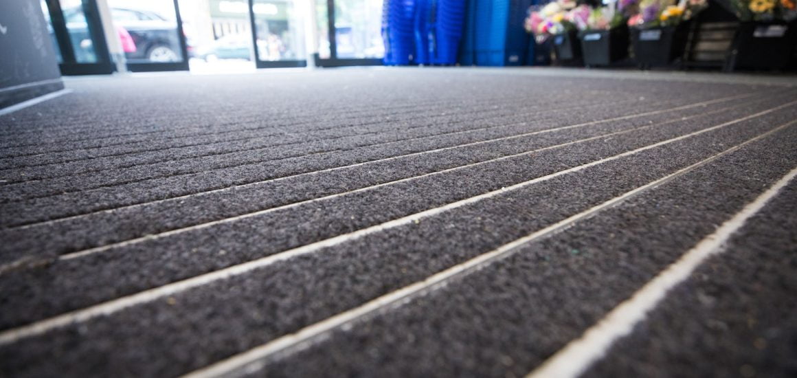 Close up of fibre on a aluminium entrance matting
